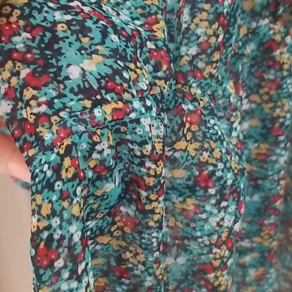 Floral turquoise top - Picture 3 of 3